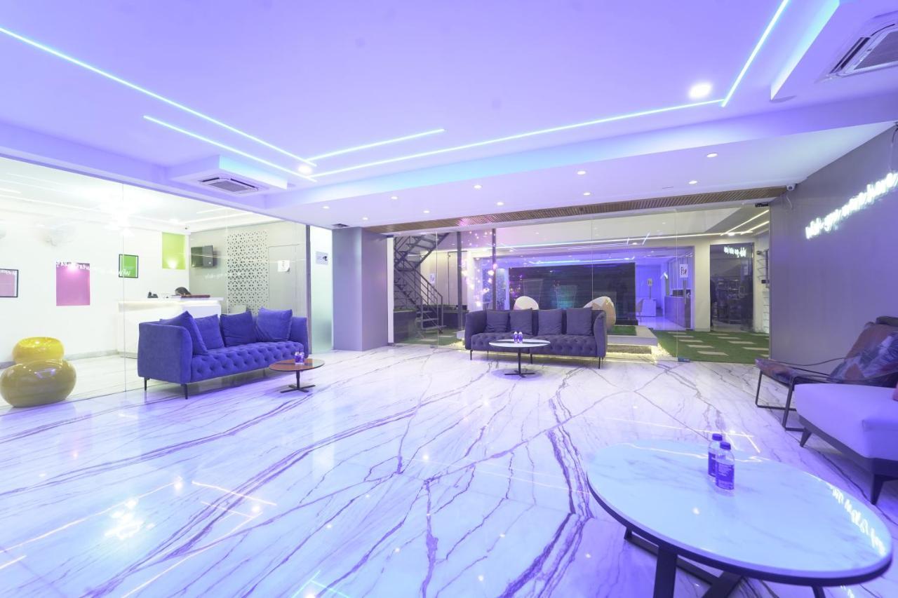 Vaabi Saabi Hotel Gurgaon Luaran gambar